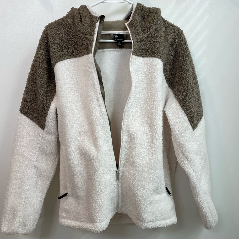 (EUC) All in motion men’s fleece hoodie.